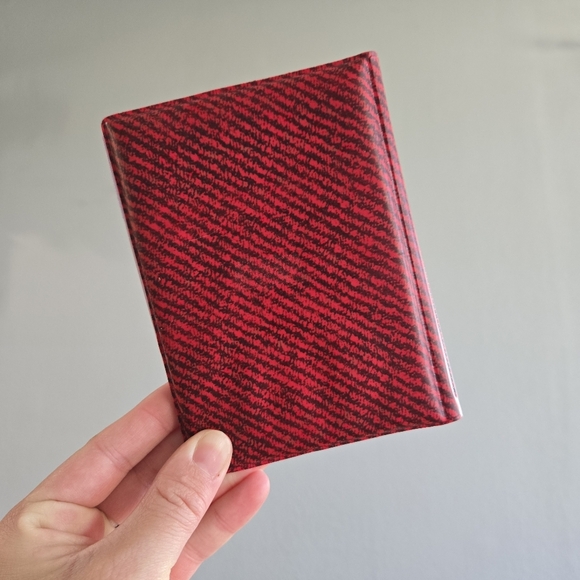 Brag Book Padded 3x5 Photo Album Vintage 80s Red - Picture 3 of 3